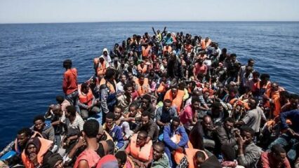 Lampedusa, non si fermano gli sbarchi, migranti giungono nel porto dell’isola