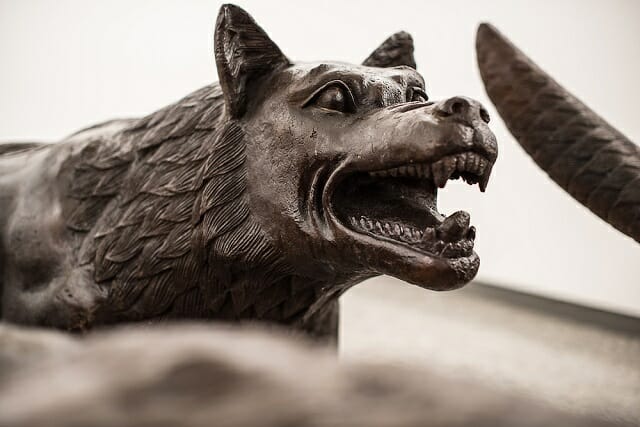 “Wolves Coming” di Liu Ruowang in mostra a Napoli