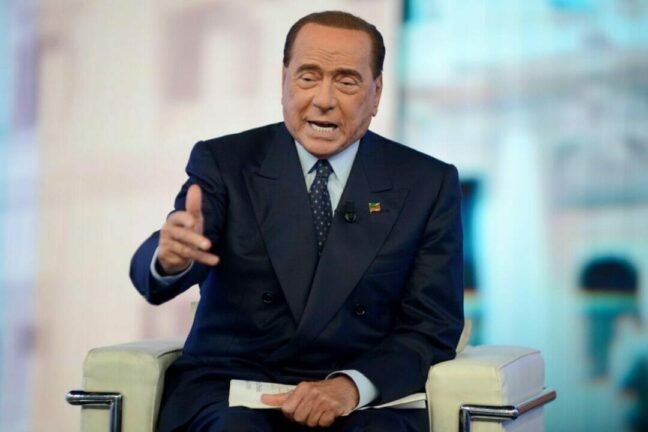 Berlusconi premiato dai sondaggi prepara il post Conte