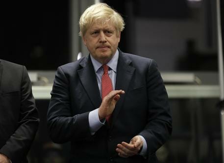 Boris Johnson torna alla guida del governo dopo il coronavirus