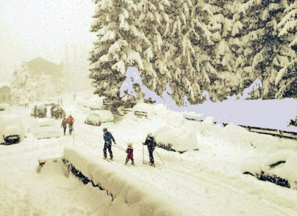 Aosta: mezzo metro di neve, chiusa Val Ferret