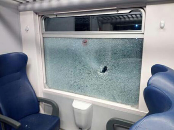 Firenze: vandali su treno, 40mila euro danni
