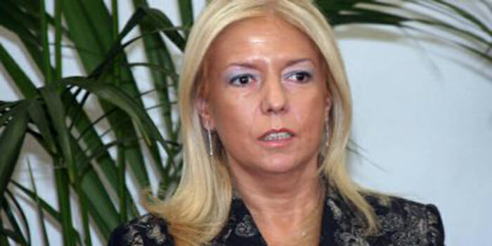 Paola Galeone, prefetto di Cosenza, è agli arresti domiciliari per una tangente da 700 euro