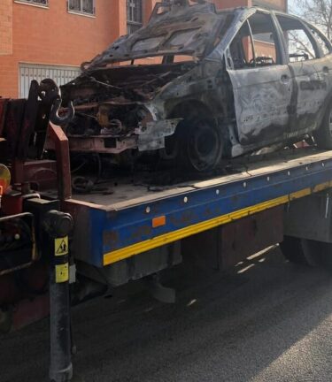 Rogo distrugge auto sindacalista Foggia