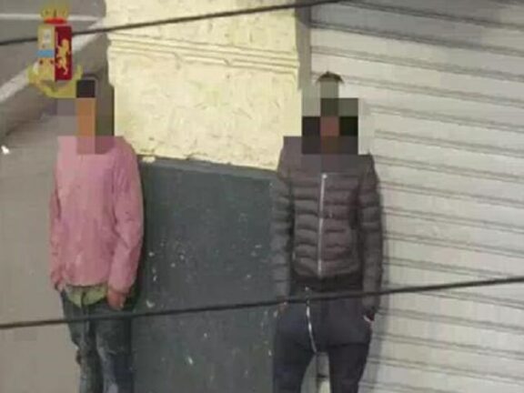 Allarme a Roma, bimbi si prostituiscono anche a 10 anni