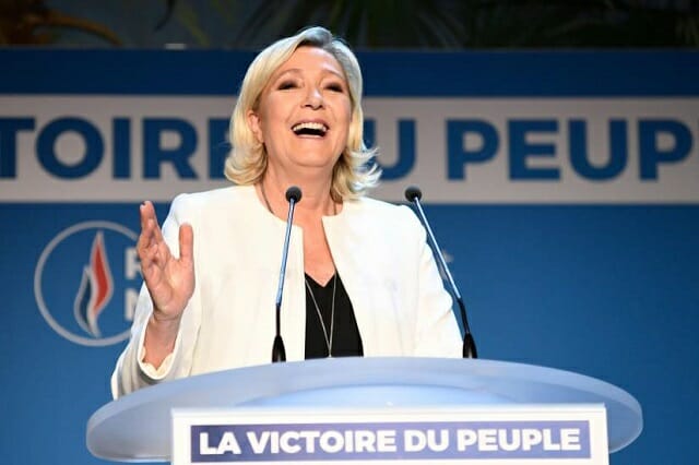 Le Pen mette nel mirino l’Italia: “Adesso chiudere le frontiere”