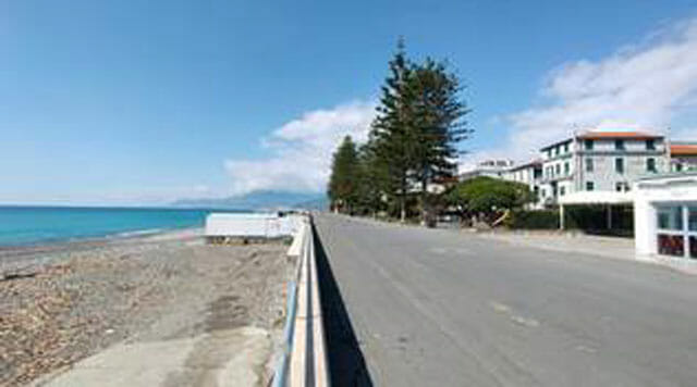 Troppi turisti, Bordighera chiude mare