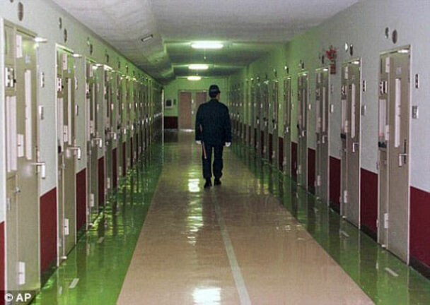 Giappone: uomo condannato a morte per aver ucciso 19 persone