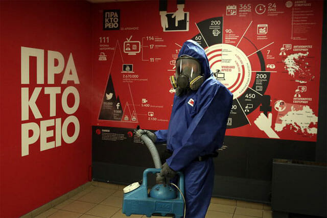 Grecia, in ospedale un parlamentare