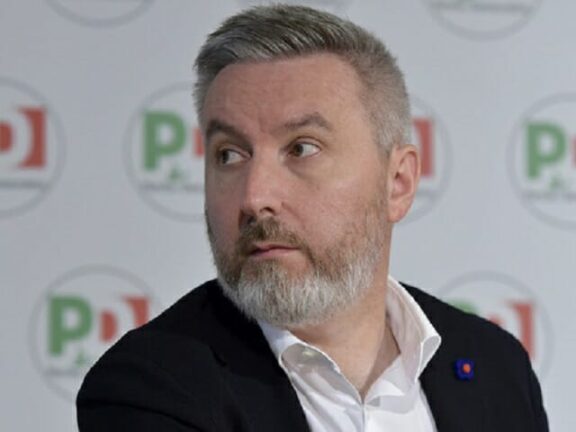 Guerini annuncia: “Più soldati in campo senza militarizzare Paese”