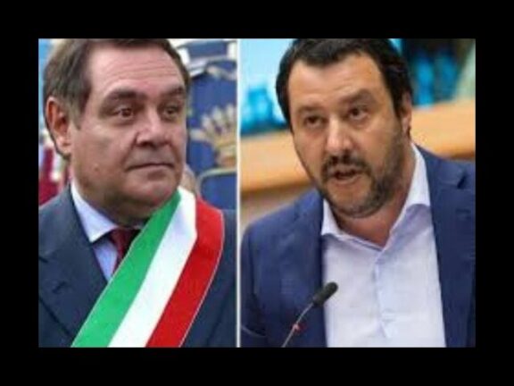 “Troppi casi”, “Pensi ai suoi di sindaci”: è lite Salvini-Mastella