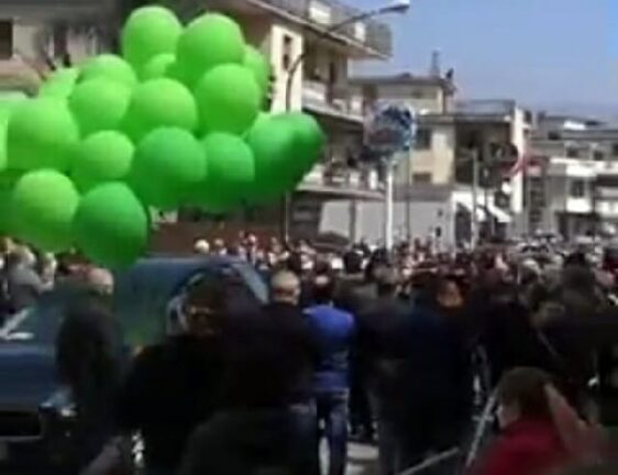 M5S, Iovino: “Folla ai funerali di Sommese, offesa al sindaco che ha sacrificato la sua vita per emergenza”