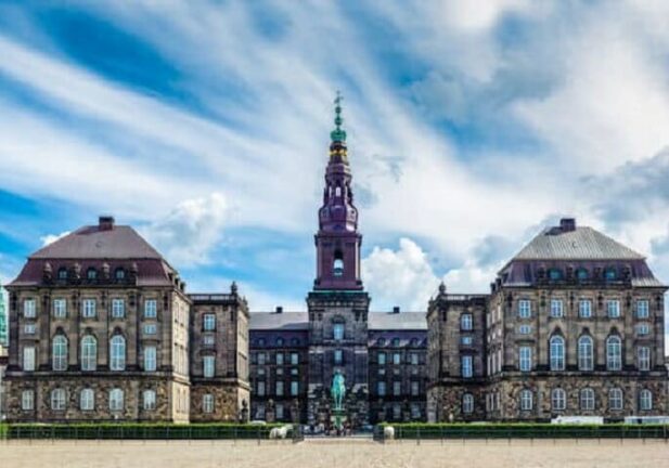 Aiuti all’Italia, Parlamento danese ‘rimprovera’ ministro