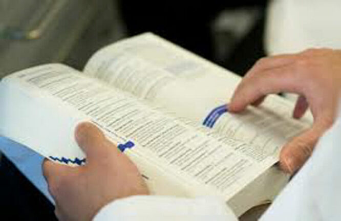 Manifestazione a Salerno per abolizione esame di stato di farmacia