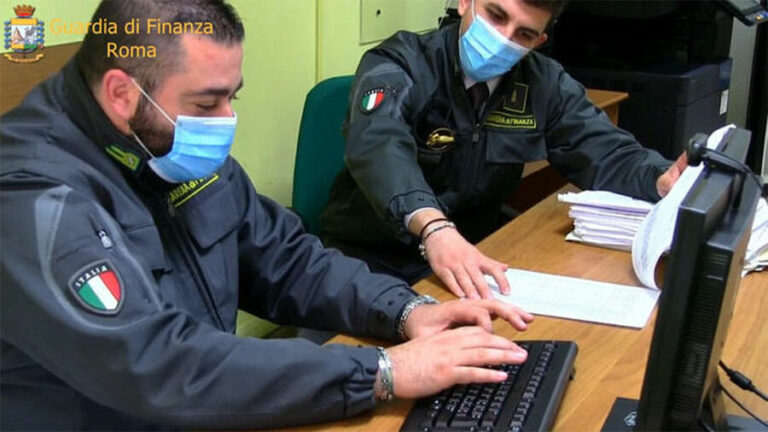 ‘Ndrangheta: appalti pilotati per favorire le cosche, decine di arresti