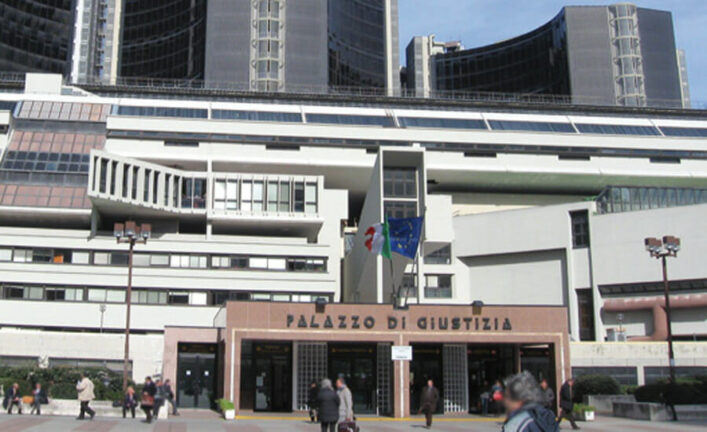 Morta a Napoli: 22 anni all’ex compagno