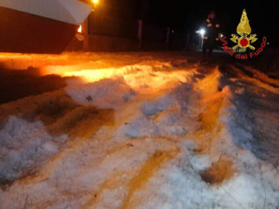 Marche: fulmini, grandinate e pioggia