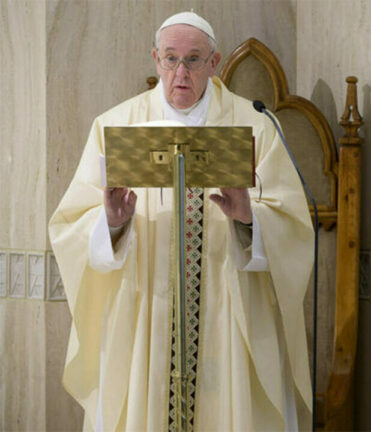 Il Papa: “Dio ci chiederà conto di tutti i migranti caduti nei viaggi della speranza”