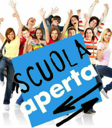 Nuova sentenza Tar Campania: scuole medie e superiori aperte 1° febbraio