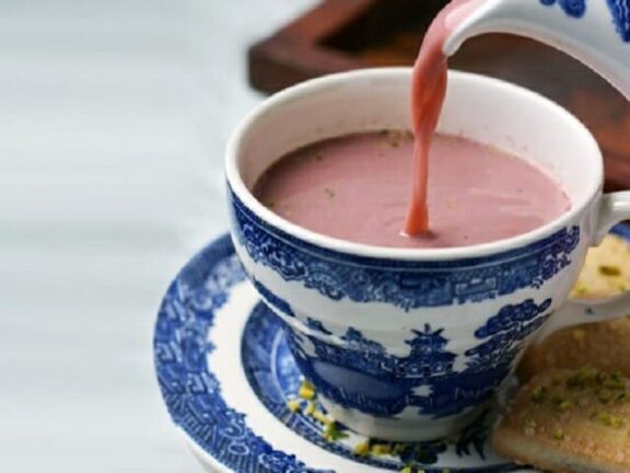 Kashmiri Chai: come preparare in casa il tè rosa