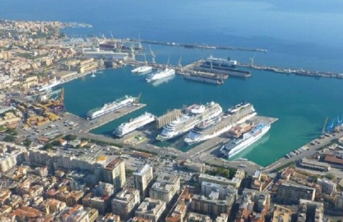 Porto di Palermo, 7 immobili verranno demoliti, ostacolano la vista