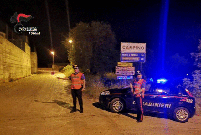 Accoltella 19enne per sguardi povocatori, arrestato 21enne