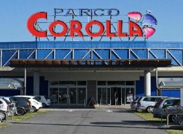 Milazzo (ME): furto al centro commerciale “Parco Corolla”. 2 i denunciati