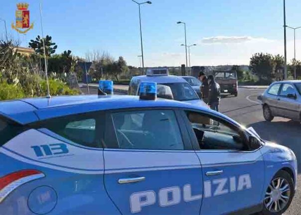 Identificato uomo trovato morto in spiaggia a Ostia