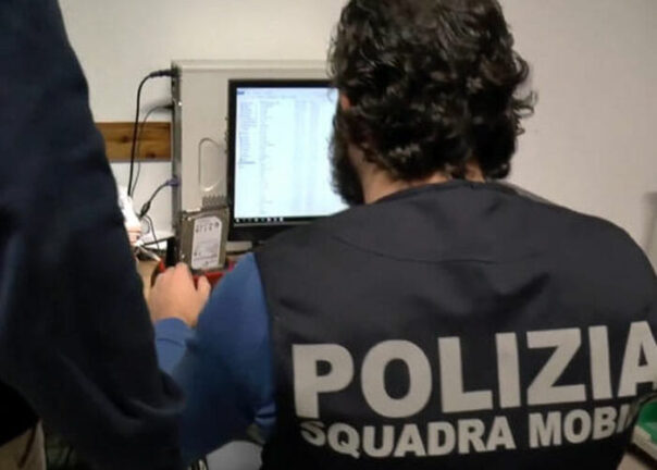 Droga e pizzo nel Napoletano, 5 arresti