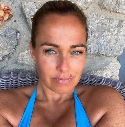 Sonia Bruganelli contro la D’Urso: “Stuzzica la morbosità, superficiale…”