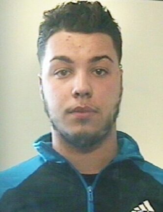 Agguato per rapinare turiste a Catania, arrestato