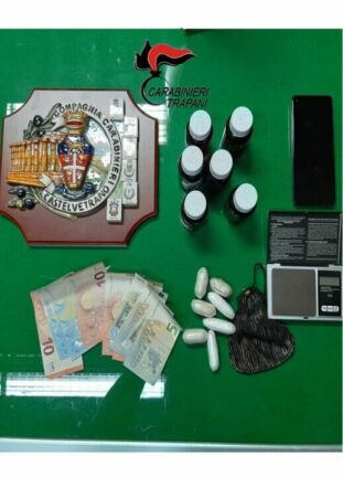 Castelvetrano: i carabinieri arrestano spacciatore
