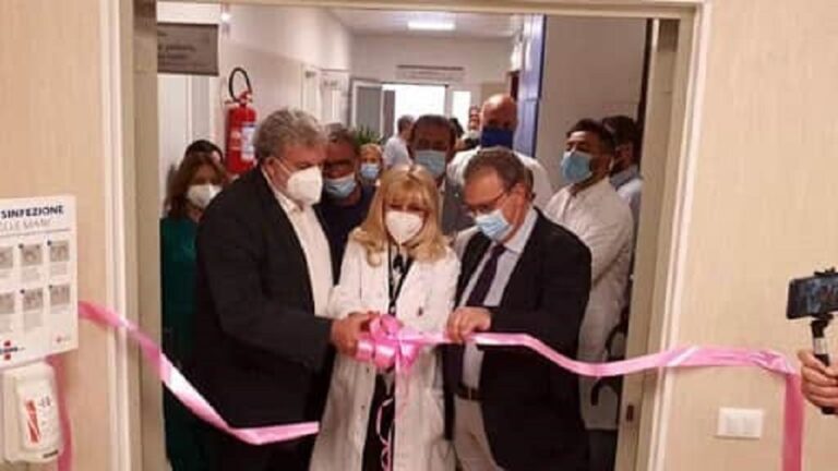Manfredonia, inaugurati i locali della ‘Senologia’ dell’ospedale de Lellis
