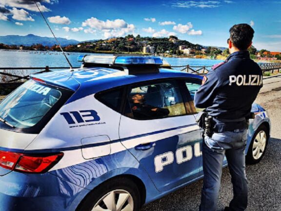 Messina, la Polizia di Stato arresta due persone per il reato di evasione