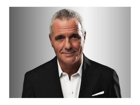 Giorgio Panariello cambia lavoro?