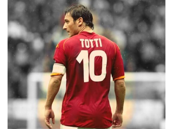 Ciak, si gira: ecco la serie su Totti. Arriva nel 2021?