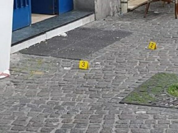 Agguato ad Avellino, 35enne colpito al volto riesce a scappare
