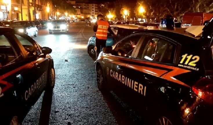 Mafia, smantellate 12 piazze di spaccio a Catania: 101 indagati