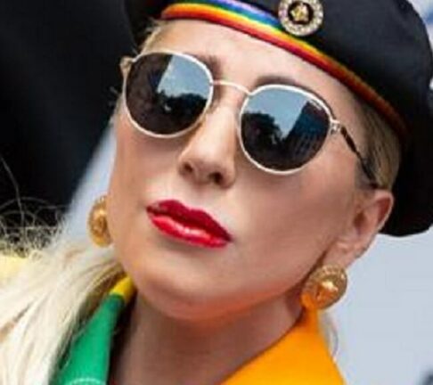 Lady Gaga domina gli Mtv Vma, segnati da pandemia e disordini