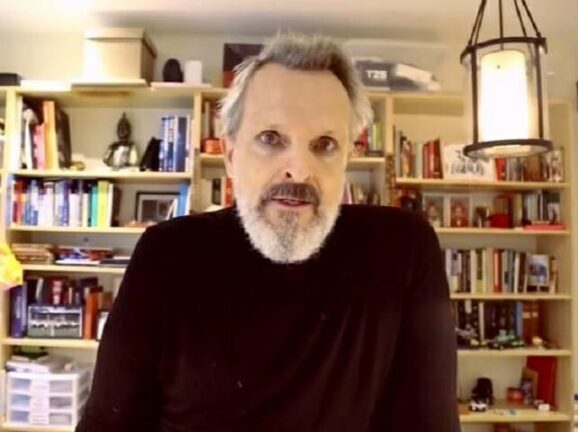 “Diffonde fake news sul Covid”. E Miguel Bosé viene oscurato