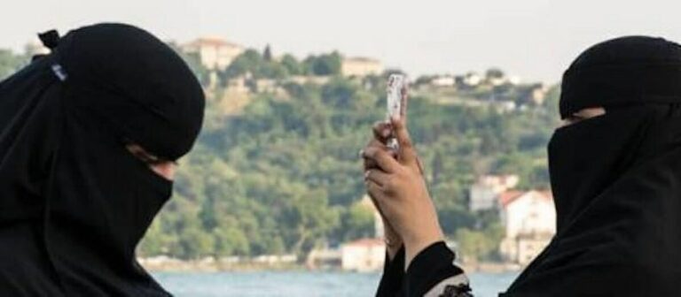 Regione Puglia, ritirato bando sul turismo Muslim Friendly