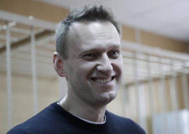 Alexei Navalny, l’ospedale afferma: “Trovate tracce di veleno”