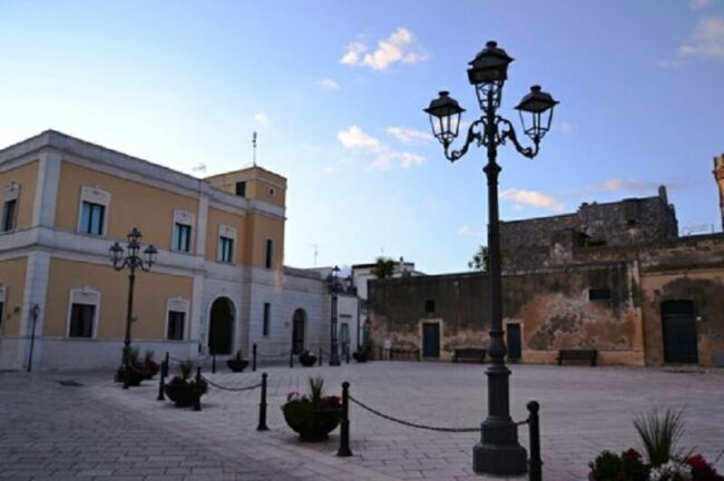 Surano (Lecce): Una comitiva di 13 turisti falcidiata dal Covid