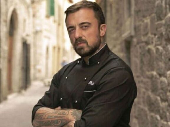 Chef Rubio trolla tutti: “Al Billionaire immigrati infetti”