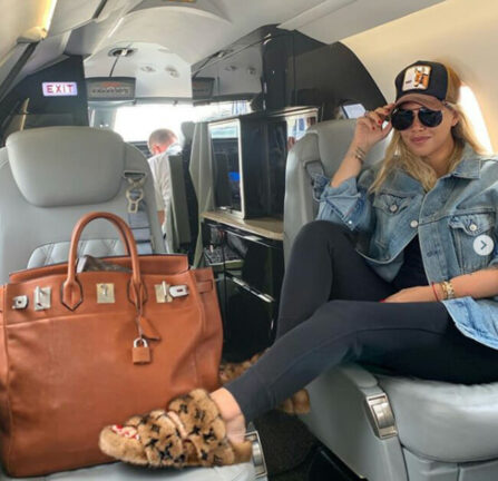 Wanda Nara, le pantofole griffate, prezzo da capogiro