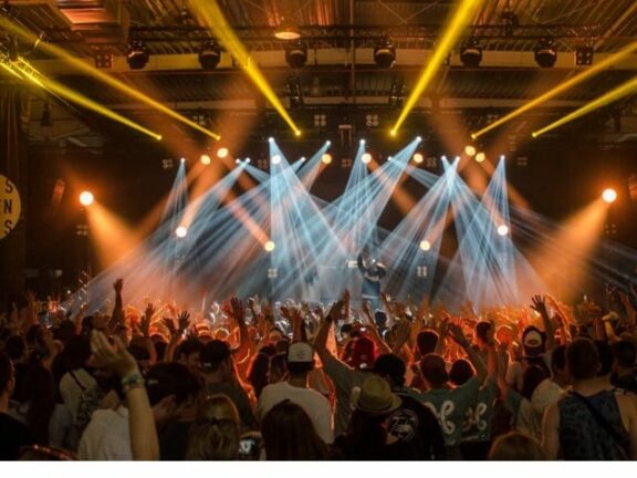 Chi è il cantante più ricco d’Italia?