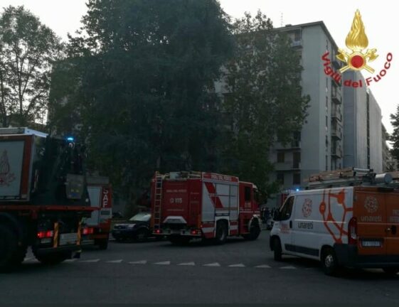 Milano, esplosione in palazzo di piazzale Libia: tre piani distrutti, si temono vittime