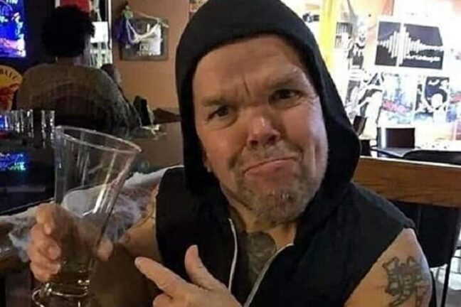 Jackass in lutto è morto il nano Stevie Lee: raccolta fondi per i funerali