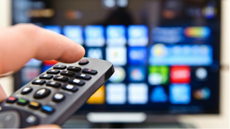 Nuovo digitale terreste dal 1 settembre 2021: chi deve cambiare TV. A partire dal 1 settembre 2021 tutti i canali tv inizieranno ad abbandonare l’attuale standard di codifica