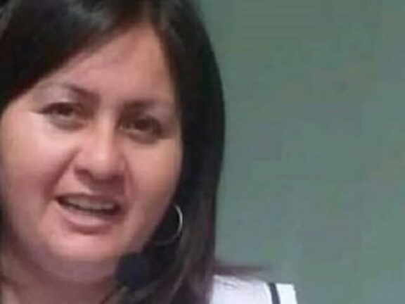 Vanesa Castillo. Prof uccisa a coltellate davanti l’ingresso della scuola